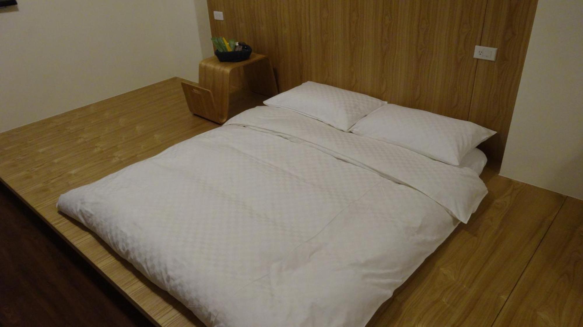 Meow G Cafe Hostel เมืองฮวาเหลียน ห้อง รูปภาพ
